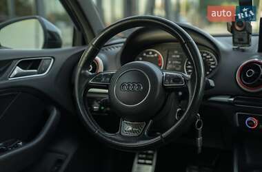 Седан Audi A3 2015 в 