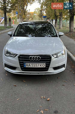 Седан Audi A3 2016 в 