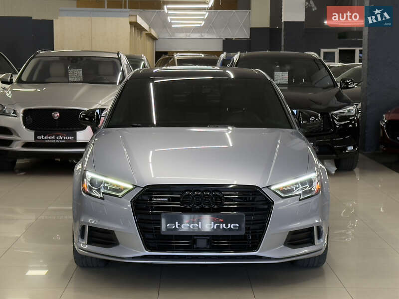 Седан Audi A3 2018 в Николаеве