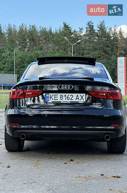 Седан Audi A3 2015 в 