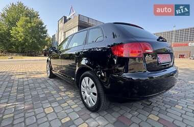 Хэтчбек Audi A3 2007 в 