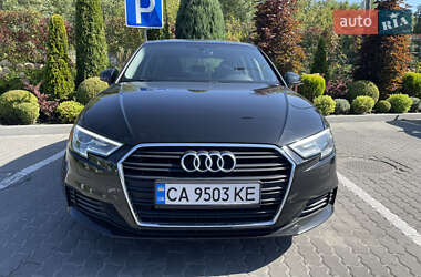Хэтчбек Audi A3 2017 в Черкассах