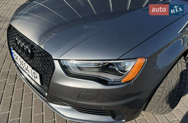 Седан Audi A3 2015 в Ровно