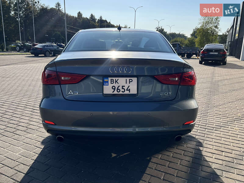 Седан Audi A3 2015 в Ровно