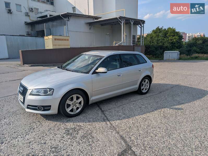 Хэтчбек Audi A3 2011 в Львове фото 6 Хэтчбек Audi A3 2011 в Львове