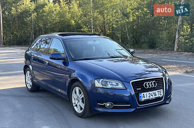 Хетчбек Audi A3 2011 в 