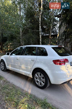 Хетчбек Audi A3 2011 в Івано-Франківську