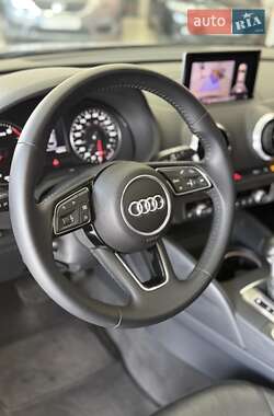 Седан Audi A3 2019 в 
