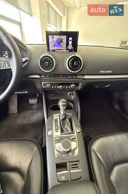 Седан Audi A3 2019 в 