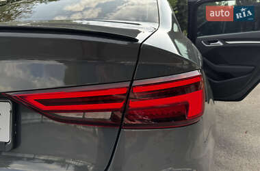 Седан Audi A3 2020 в 