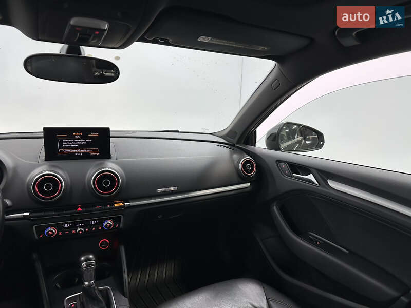 Седан Audi A3 2014 в Одессе