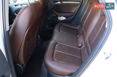 Седан Audi A3 2015 в 