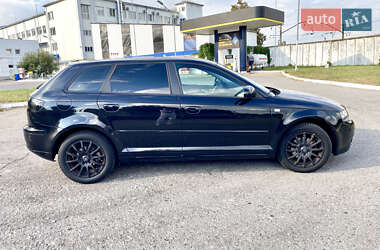Хетчбек Audi A3 2006 в 