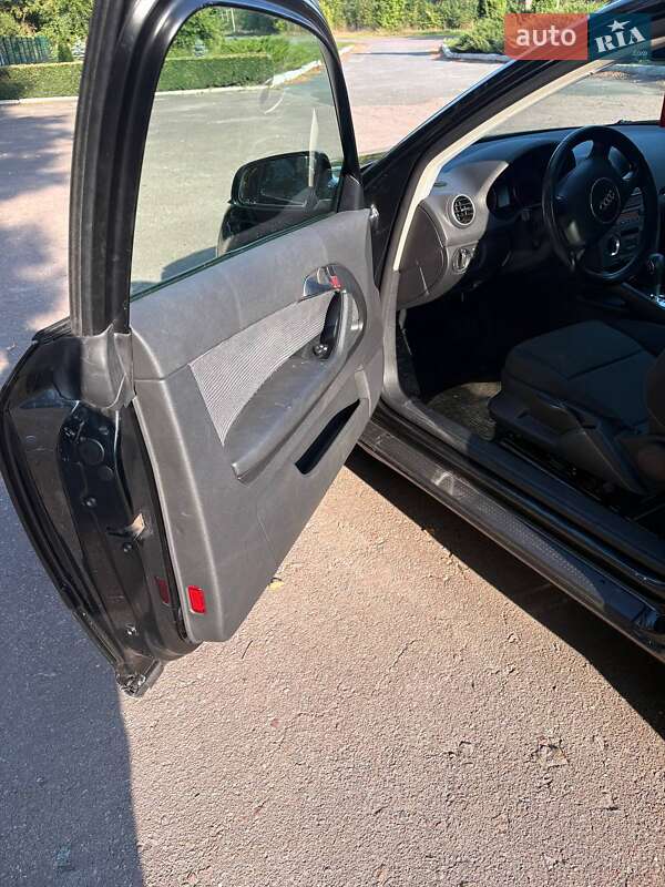 Хетчбек Audi A3 2004 в Ніжині