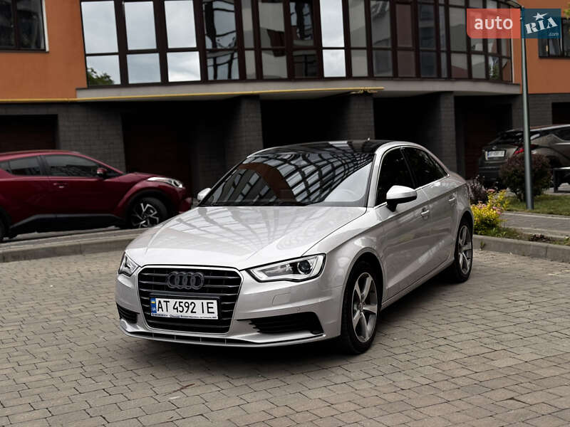 Седан Audi A3 2014 в Івано-Франківську