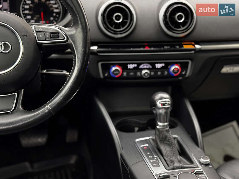 Седан Audi A3 2014 в Івано-Франківську