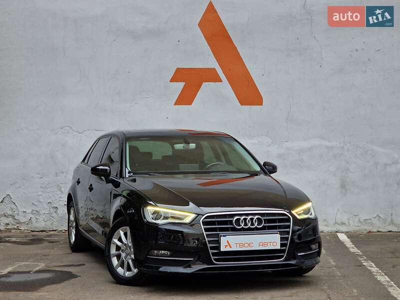 Хэтчбек Audi A3 2015 в Одессе