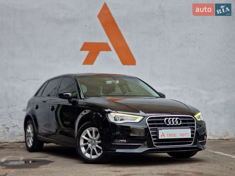 Хэтчбек Audi A3 2015 в Одессе