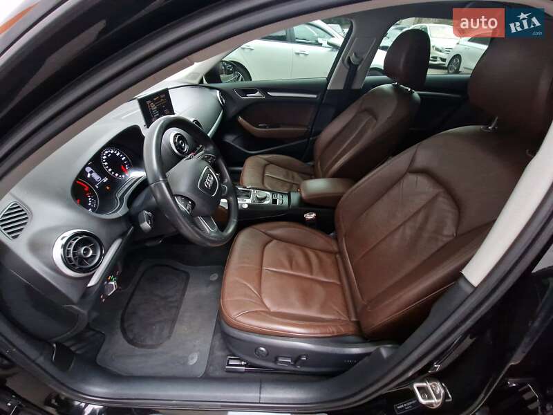 Хэтчбек Audi A3 2015 в Одессе