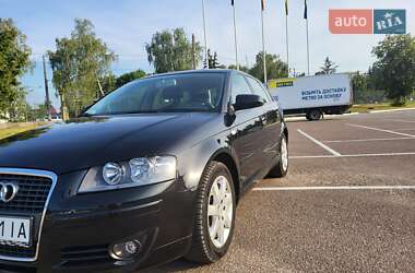 Хетчбек Audi A3 2005 в 