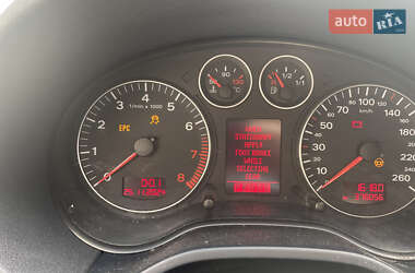 Хэтчбек Audi A3 2005 в 