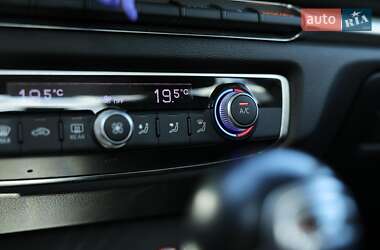 Седан Audi A3 2015 в Новояворовске