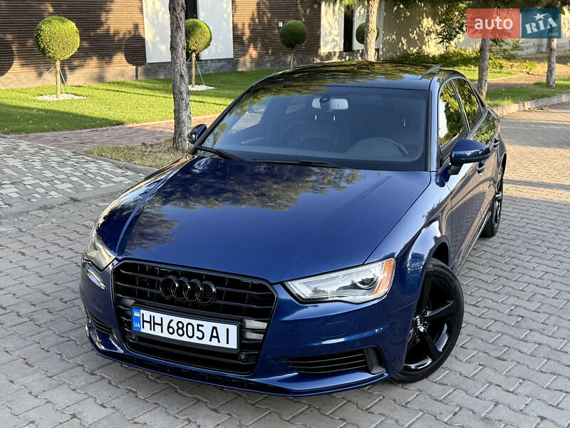 Седан Audi A3 2015 в Одессе