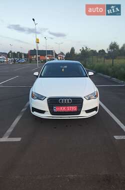 Седан Audi A3 2016 в 