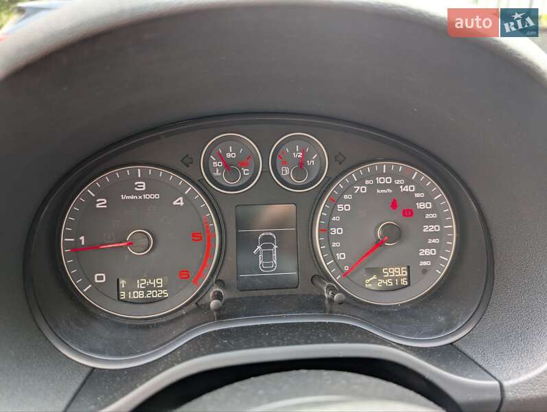 Хэтчбек Audi A3 2011 в Ивано-Франковске