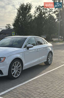 Седан Audi A3 2015 в 