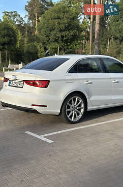 Седан Audi A3 2015 в 