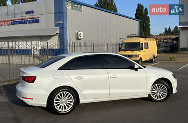 Седан Audi A3 2016 в 