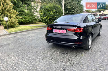Седан Audi A3 2016 в 