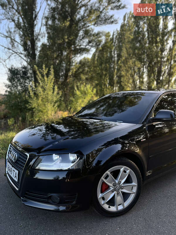 Хэтчбек Audi A3 2008 в Киеве