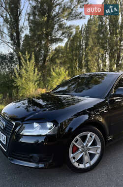 Хетчбек Audi A3 2008 в 