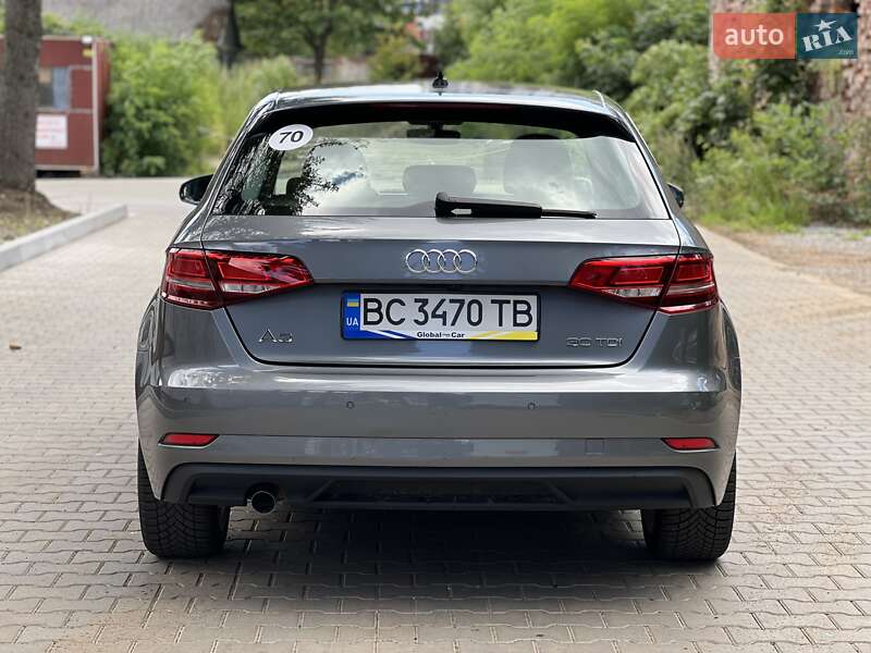 Хэтчбек Audi A3 2019 в Львове