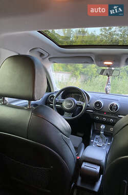 Хэтчбек Audi A3 2016 в Киеве