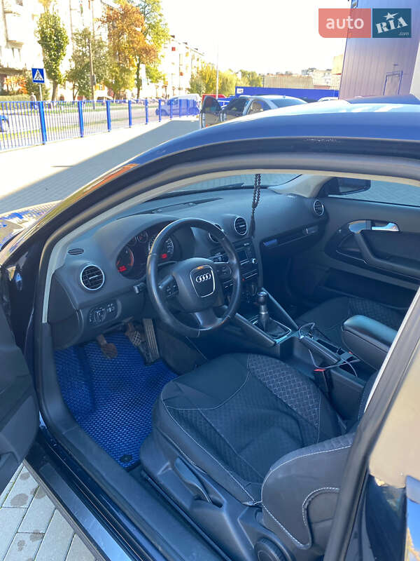 Хэтчбек Audi A3 2008 в Калуше