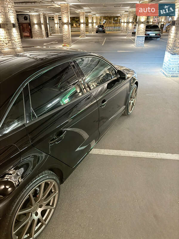 Седан Audi A3 2014 в Одесі