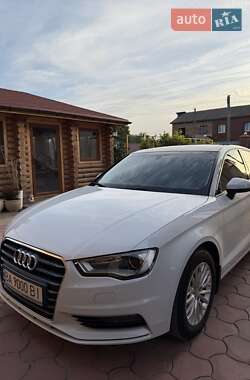 Седан Audi A3 2016 в Долинській