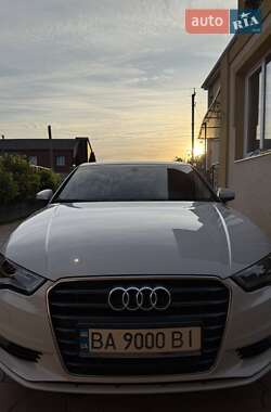 Седан Audi A3 2016 в 