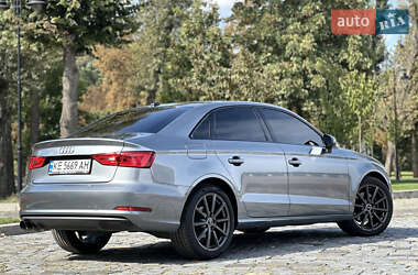 Седан Audi A3 2014 в 