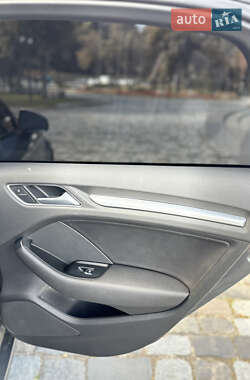 Седан Audi A3 2014 в 