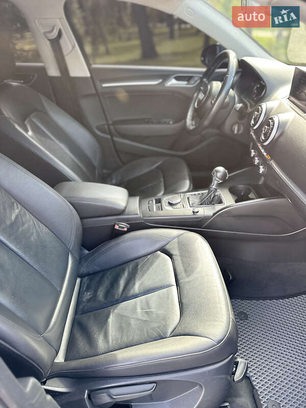 Седан Audi A3 2014 в Киеве фото 30 Седан Audi A3 2014 в Киеве