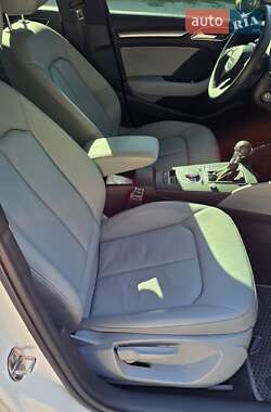 Седан Audi A3 2019 в 