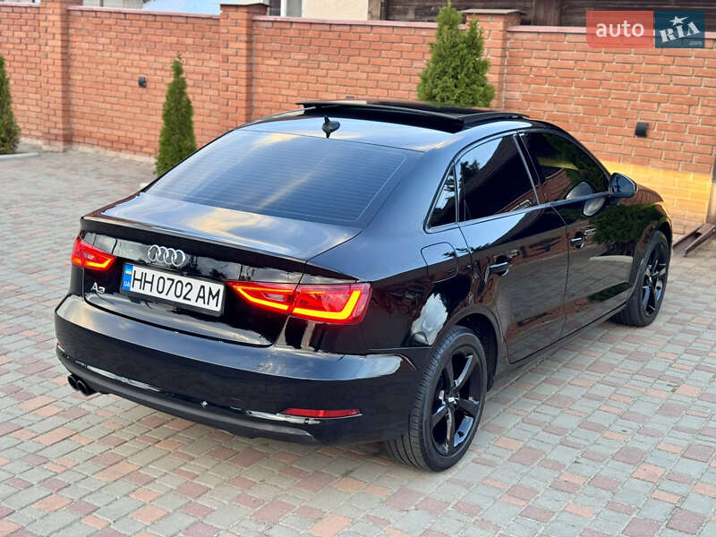 Седан Audi A3 2014 в Одессе