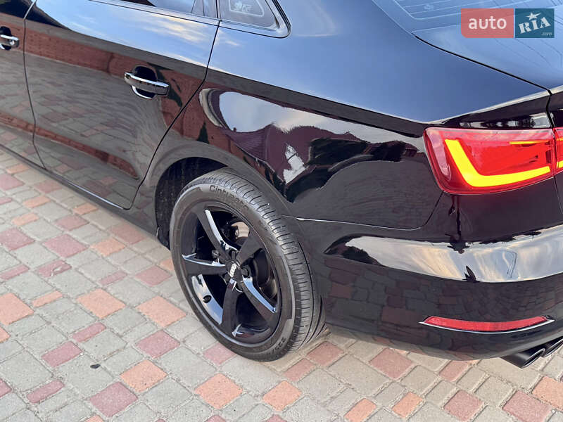 Седан Audi A3 2014 в Одессе