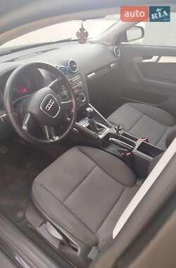 Хэтчбек Audi A3 2007 в 