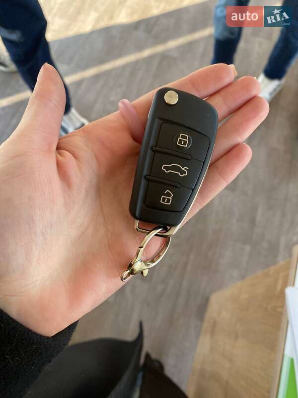 Седан Audi A3 2018 в Львове