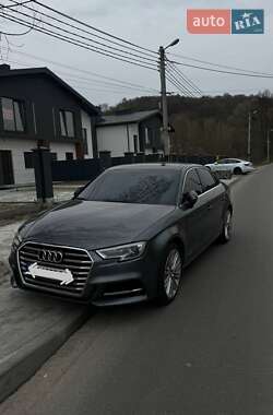 Седан Audi A3 2018 в 